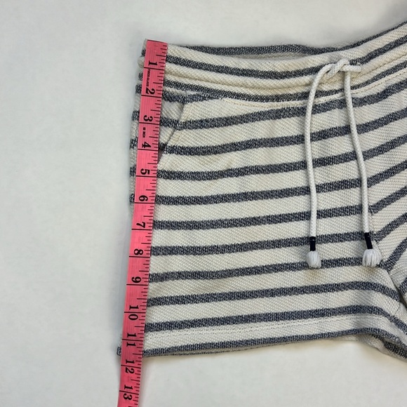 Old Navy -beach shorts - Picture 7 of 7